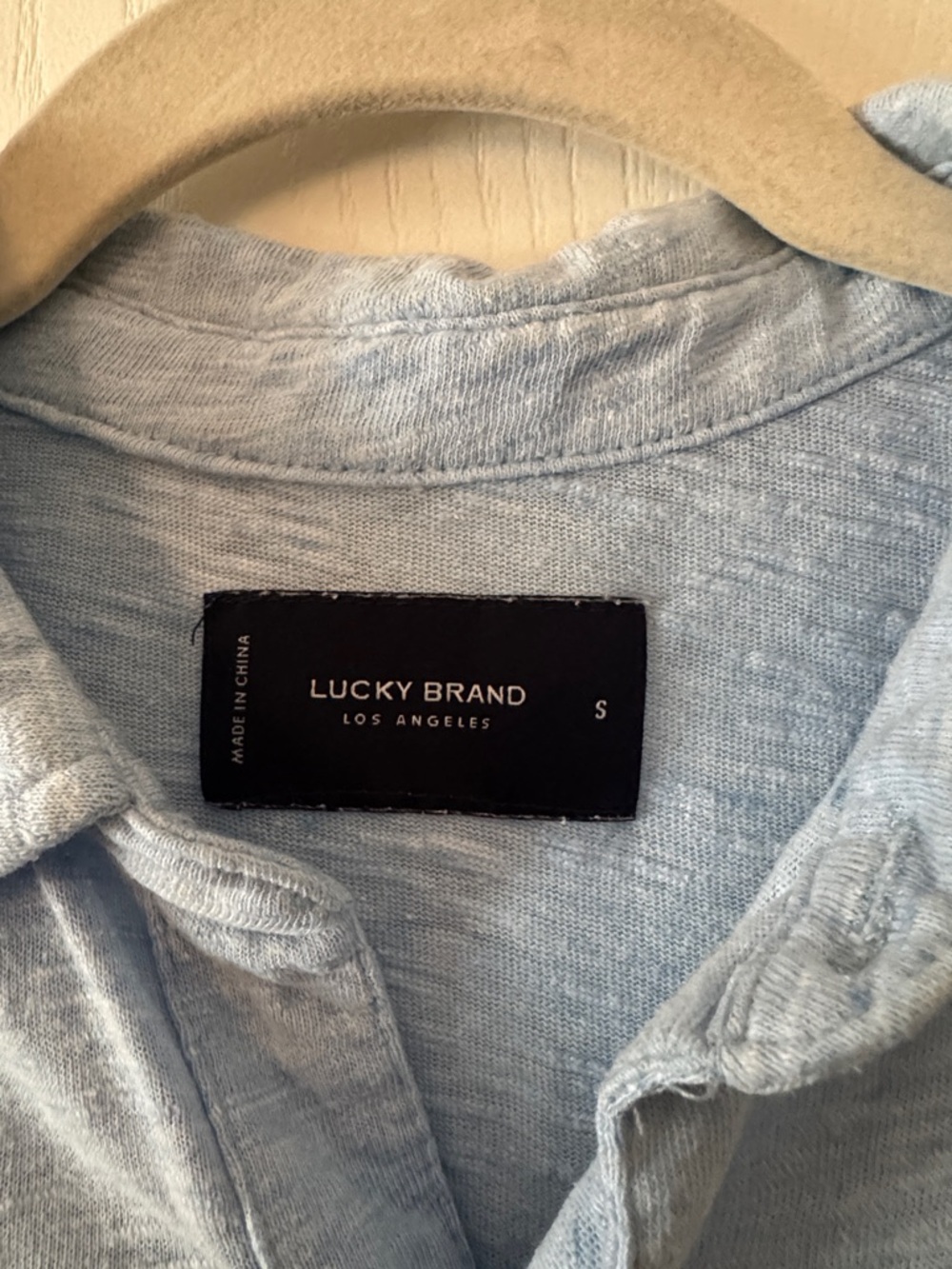 Lucky Brand Men’s Light Blue Linen Blend Button down Shirt Size Small Like New - Picture 2 of 4